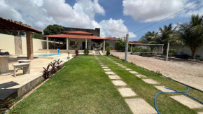 Casa arejada com piscina - Paracuru - Ceará